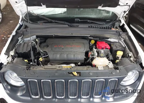 2018 Jeep Renegade Latitude Fwd z USA, uszkodzony, nr VIN ZACCJABB6JPJ29884